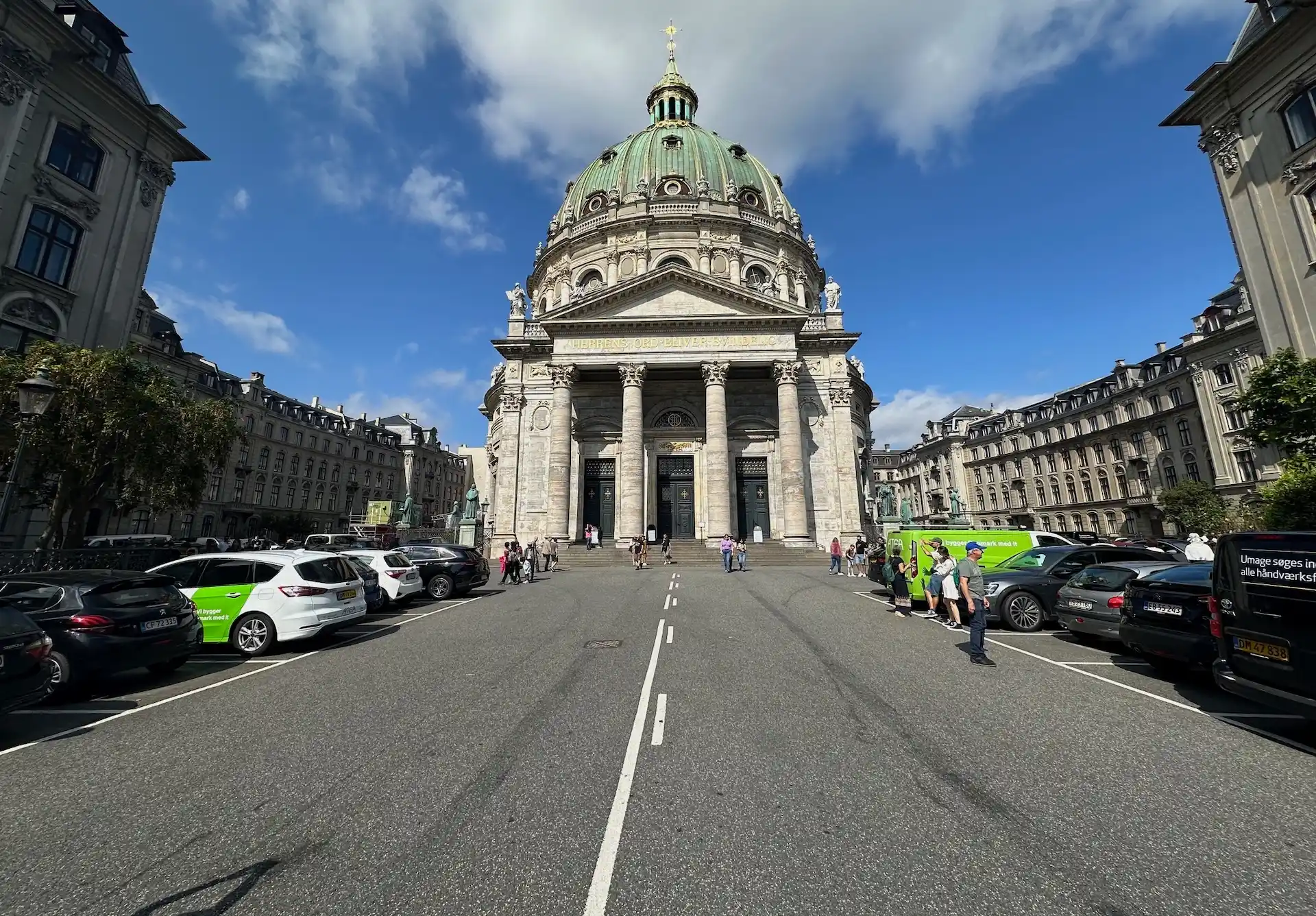 Bedemand i København K ved Marmorkirken