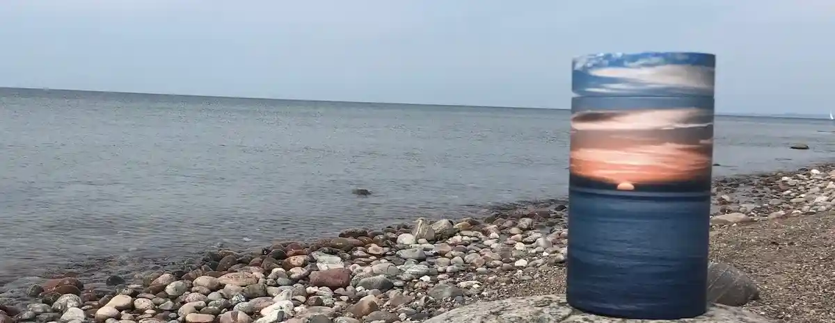 Hvad koster en askespredning vist ved søurne ved havet