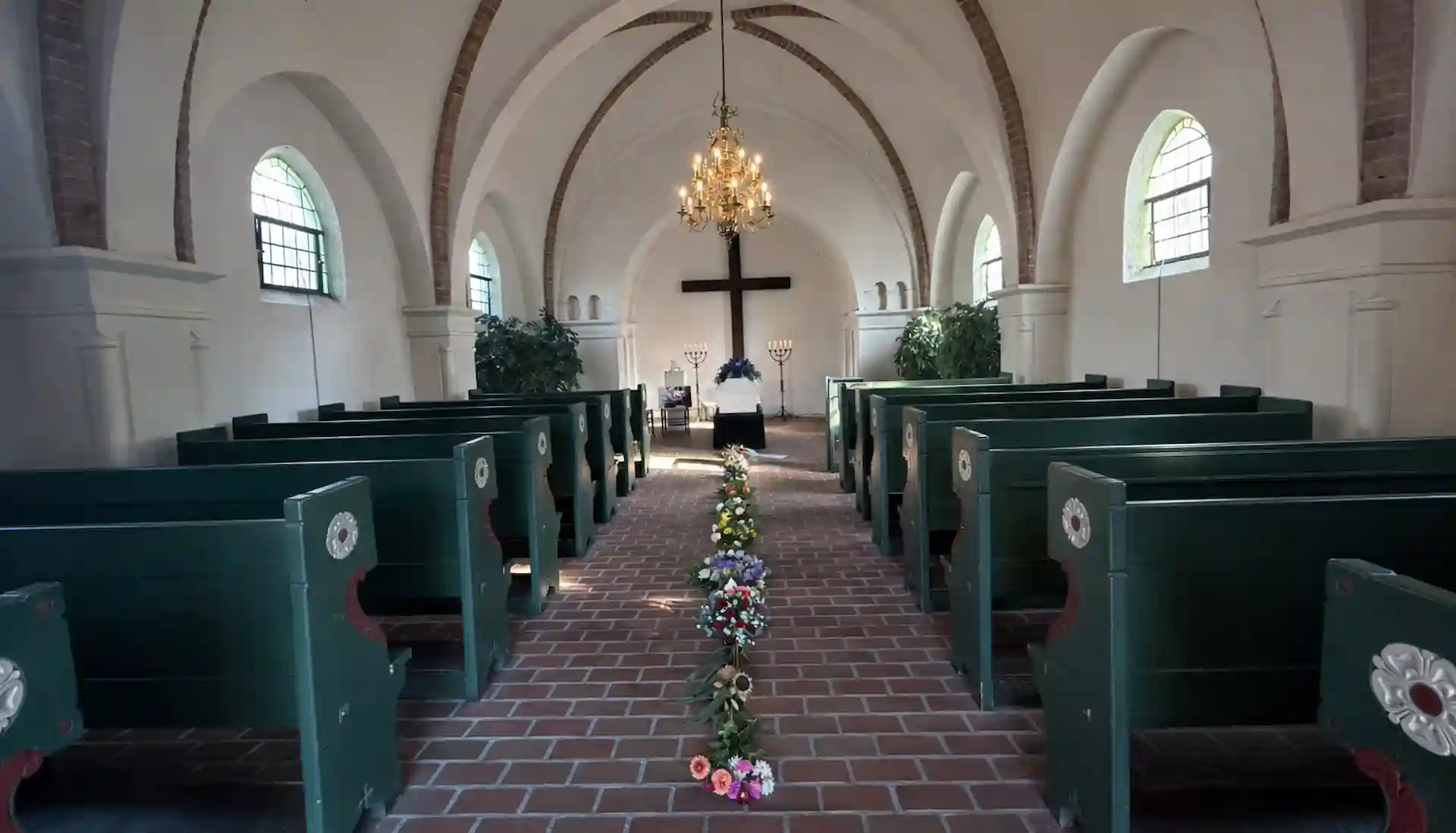 Bisættelse i Sorgenfri Kirkegårds Kapel set indefra